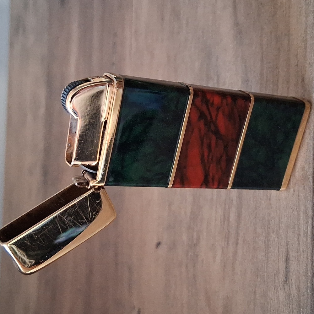 Extremely Rare Vintage Gucci Lighter - Picture 4 of 10